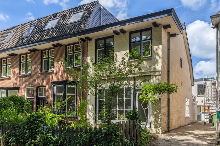 Photo of property Soesterweg 33, Amersfoort