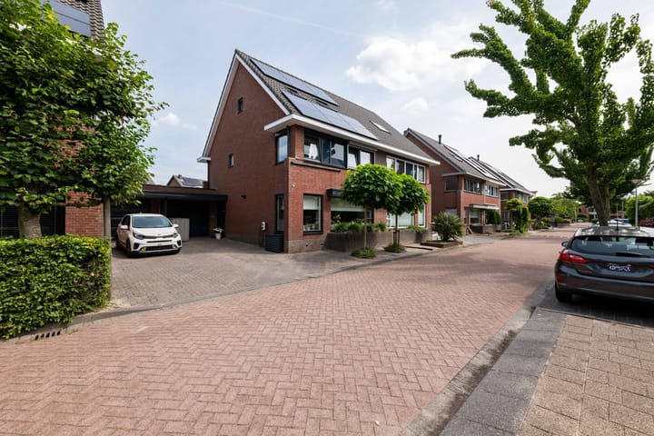 Sonatestraat 5 in Hellevoetsluis