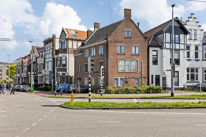 Sonsbeekweg 1 in Arnhem