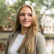 Foto van Sophie, Commercieel Medewerker bij Sopar Makelaars