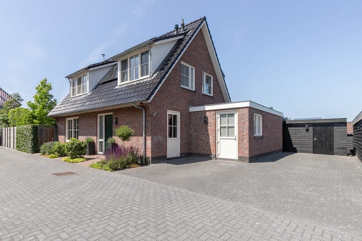 Sotaweg 62a in Roelofarendsveen