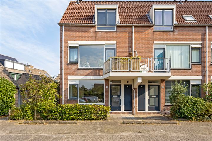 Spaanderbank 32 in Huizen