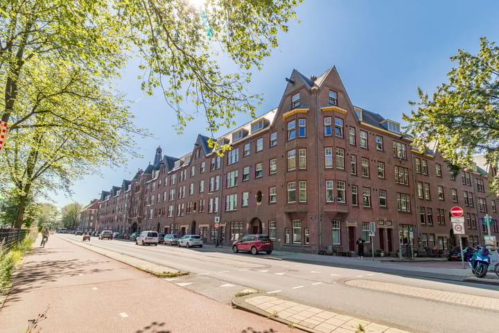 Spaarndammerdijk 283 in Amsterdam