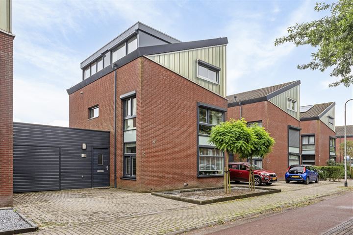 Spaarnwoudelaan 6 in Tilburg