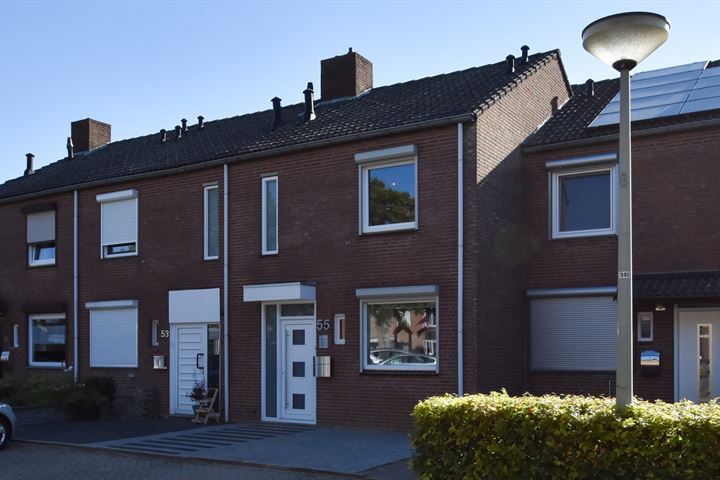 Photo of property Spaarweiden 55, Landgraaf