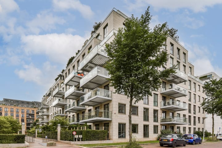 Spadinalaan 117 in Amsterdam