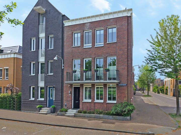 Spakenburgkade 49 in Amersfoort photo