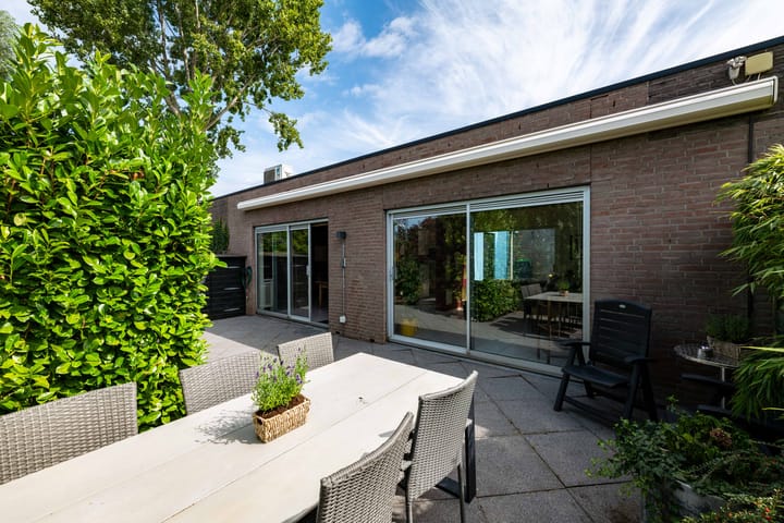 Spandonkstraat 2 in Hellevoetsluis