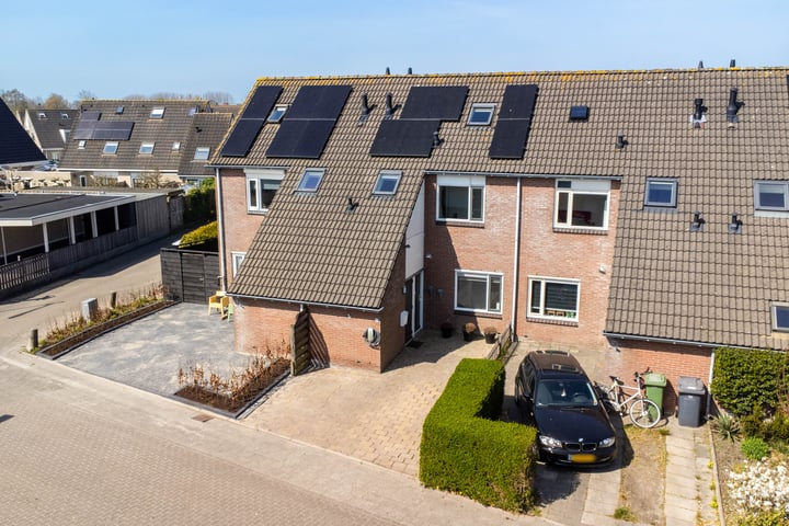 Photo of property Sparrenburg 48, Bolsward