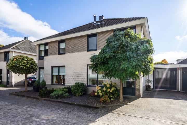 Sparrendaal 113 in Enschede