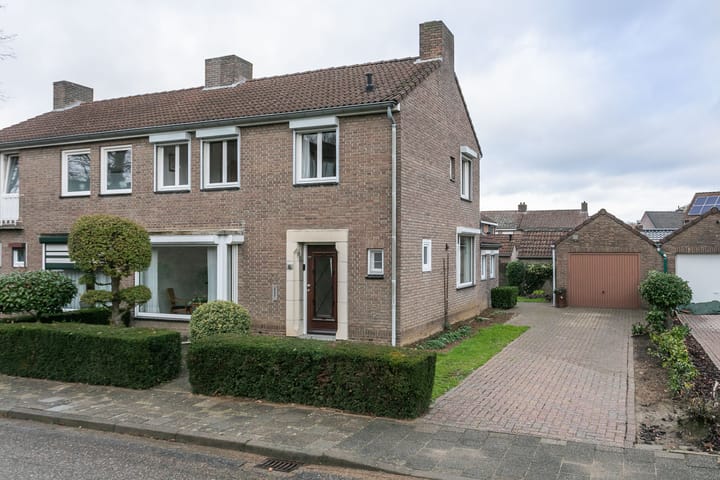 Photo of property Spechtstraat 6, Heerlen