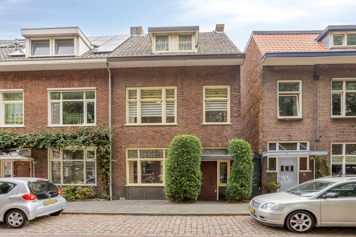 Speelhuislaan 86 in Breda foto