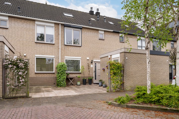 Sperwerhorst 9 in Honselersdijk