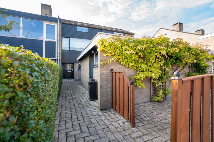 Photo of property Sperwerlaan 90, Leerdam