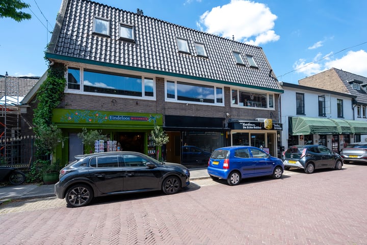 Spiegelstraat 3 in Bussum foto