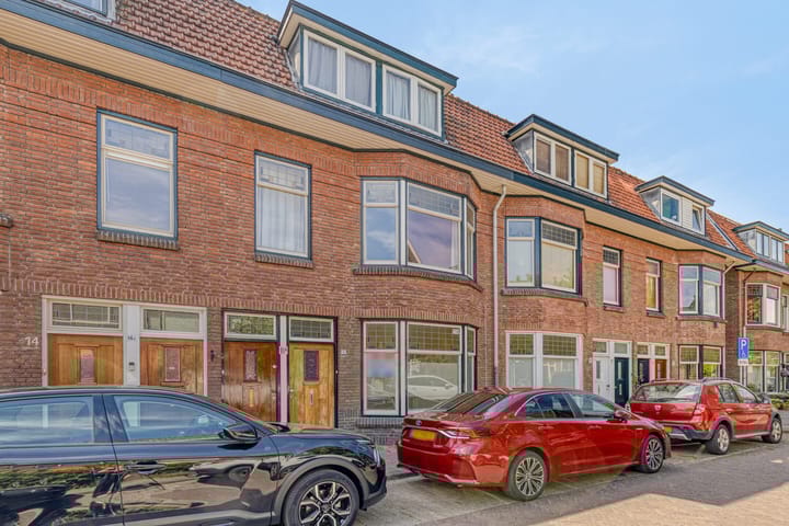 Spieghelstraat 16 in Leiden photo
