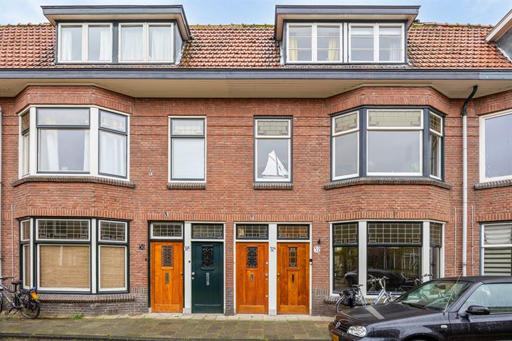 Spieghelstraat 32A in Leiden