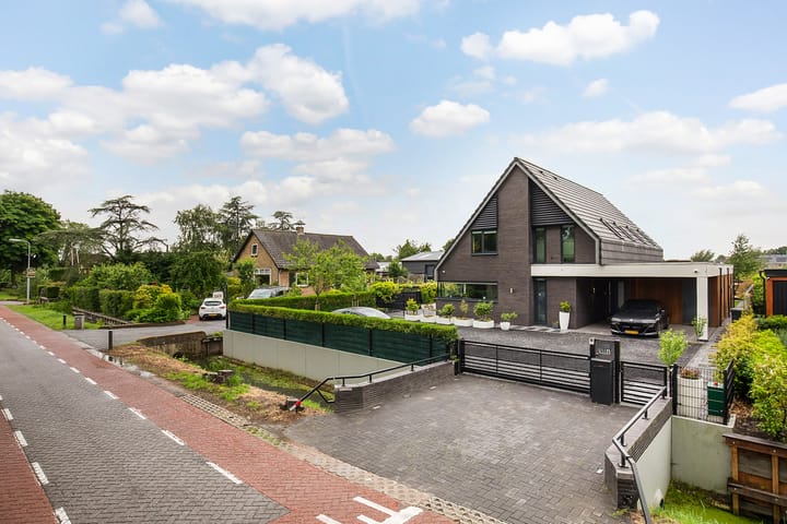 Spieringweg 1099A in Zwaanshoek