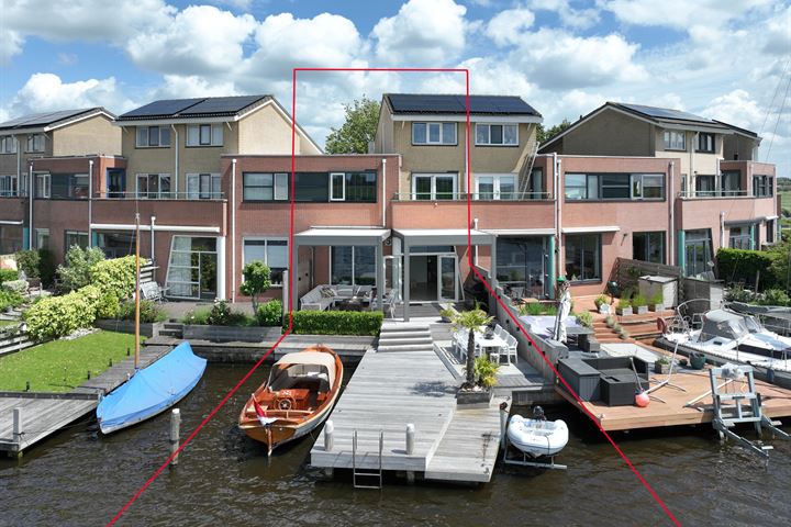 Spijkerboor 54 in Sneek