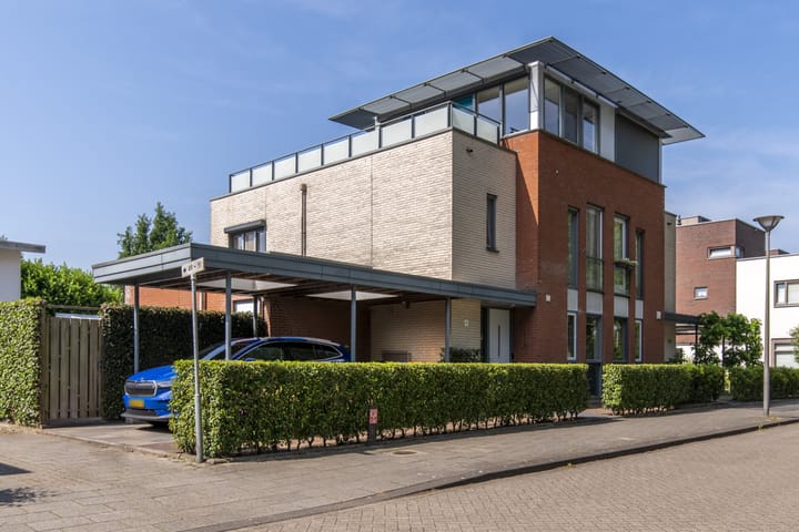 Spitsbergenweg 47 in Veenendaal