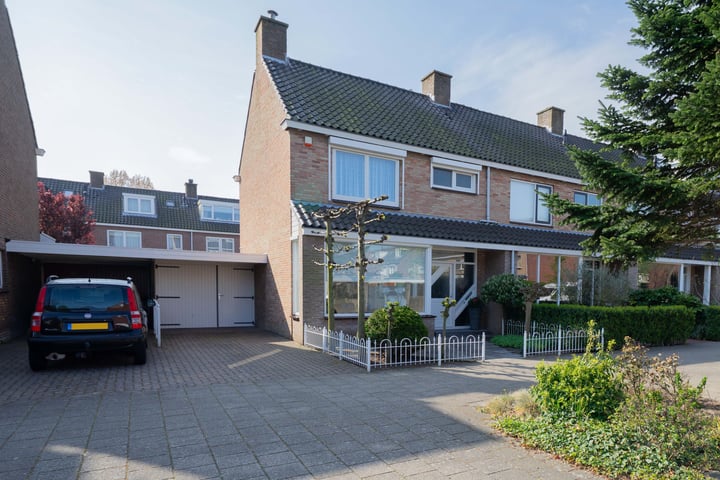 Spoellaan 17 in Heemskerk