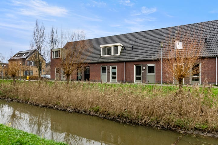 Spoetnikstraat 13 in Dirkshorn