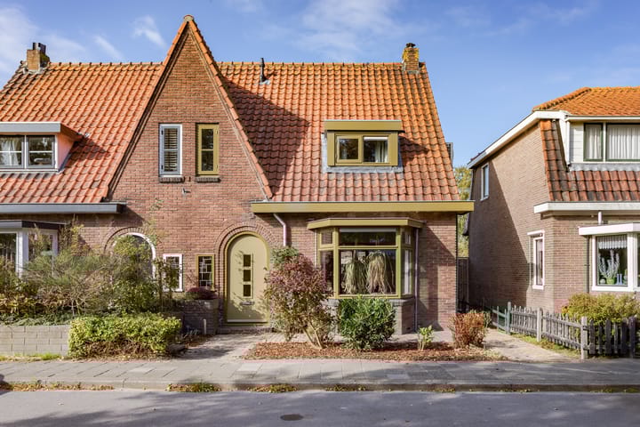 Photo of property Spoorlaan 12, Schagen