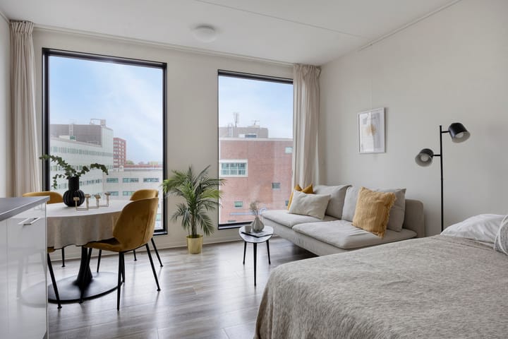 Photo of property Spoorlaan 450-72, Tilburg