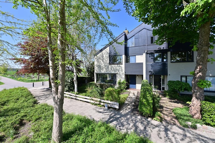 Photo of property Spoorlaan 56, Vreeland