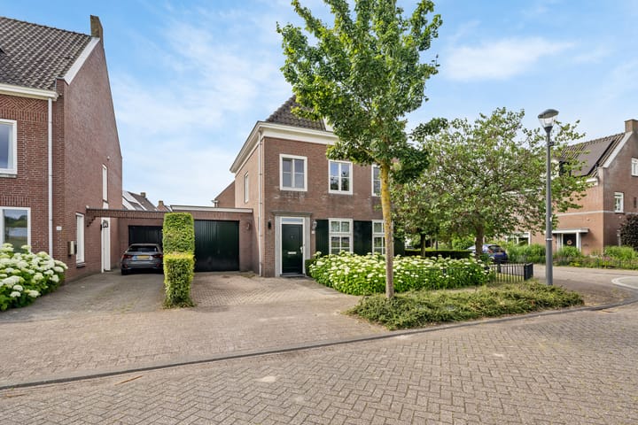 Spoormakerserf 95 in Helmond