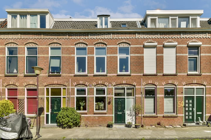 Spoorsingel 48 in Vlaardingen