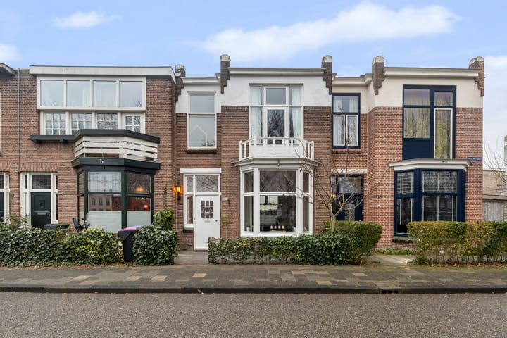 Spoorstraat 112 in Leeuwarden foto