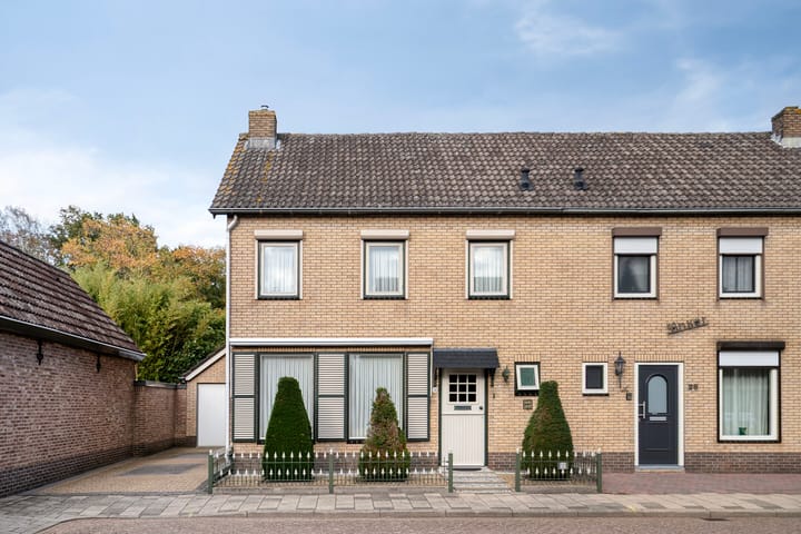 Spoorwaterstraat 30 in Hulst