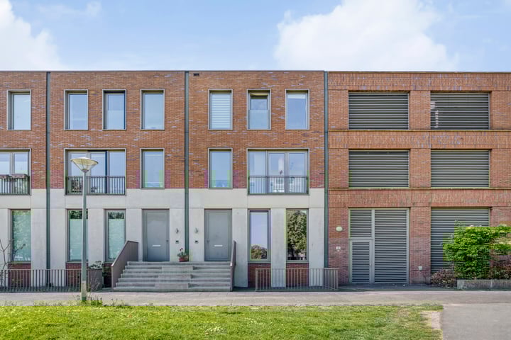 Spoorweghavenplein 2 in Rotterdam