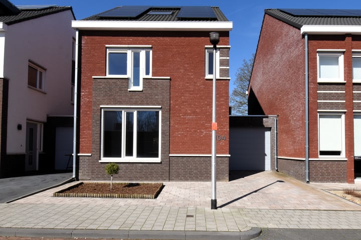 Photo of property Spoorzoeker 104, Kerkrade
