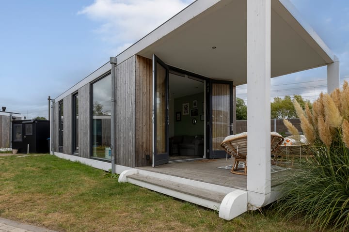 Photo of property Sportlaan 16, Bergen op Zoom