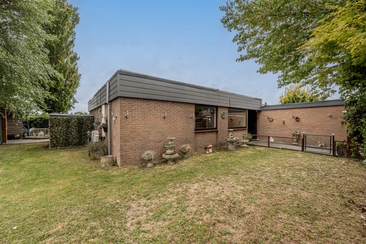 Photo of property Sportlaan 22, Klaaswaal