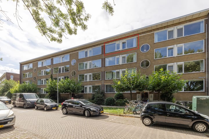 Sportparklaan 303 in Weesp