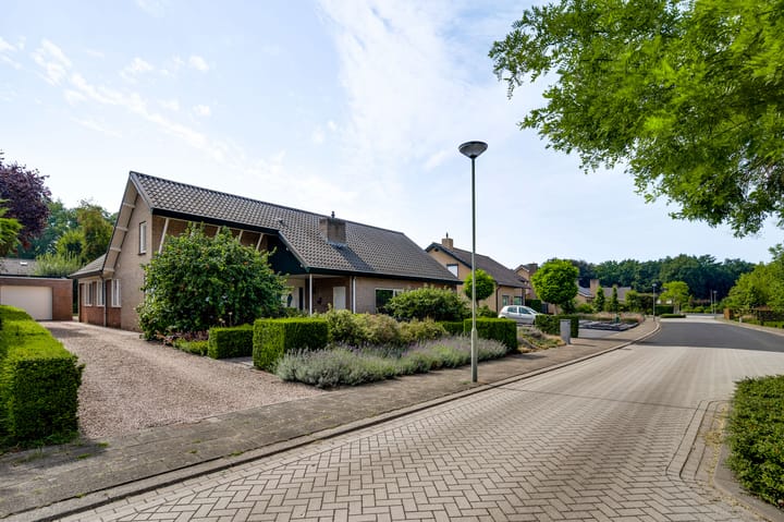 Sportparklaan 8 in Heel