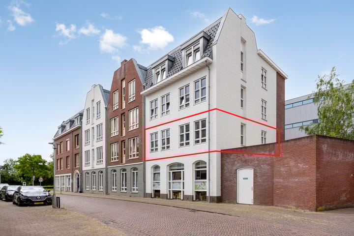 Photo of property Sportparkweg 122, Maarssen