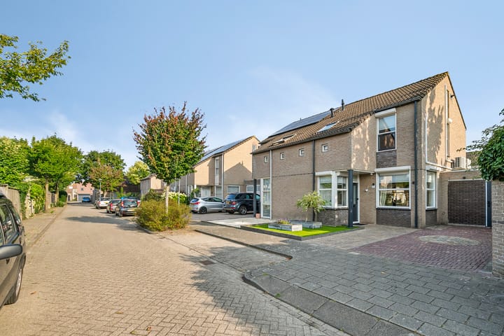 Spuistraat 12 in Helmond foto