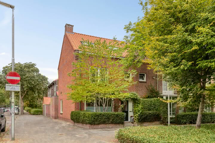 St Bonifaciuslaan 62 in Eindhoven