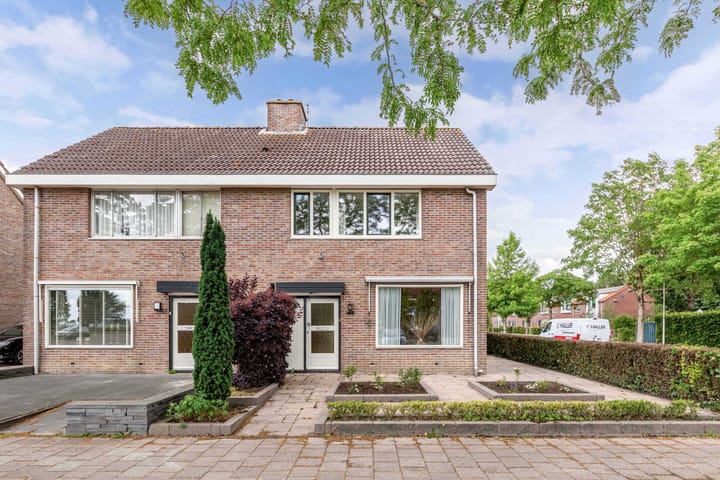 St. Hubertus-plaats 43 in Tollebeek