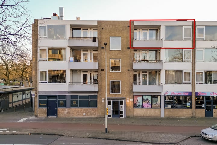 St. Ignatiusstraat 48B in Breda foto