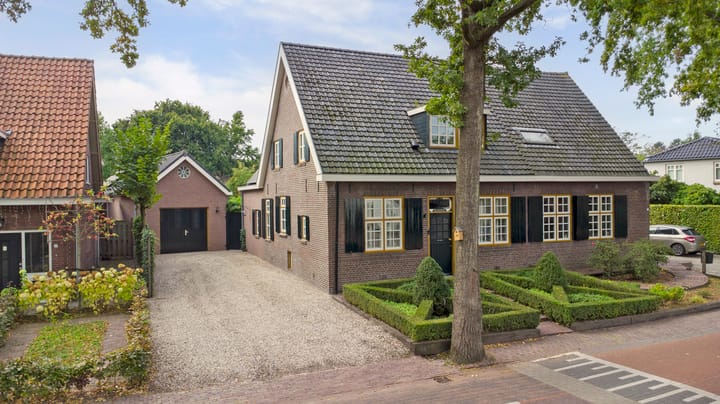 Photo of property St.-Lambertusstraat 14, Cromvoirt