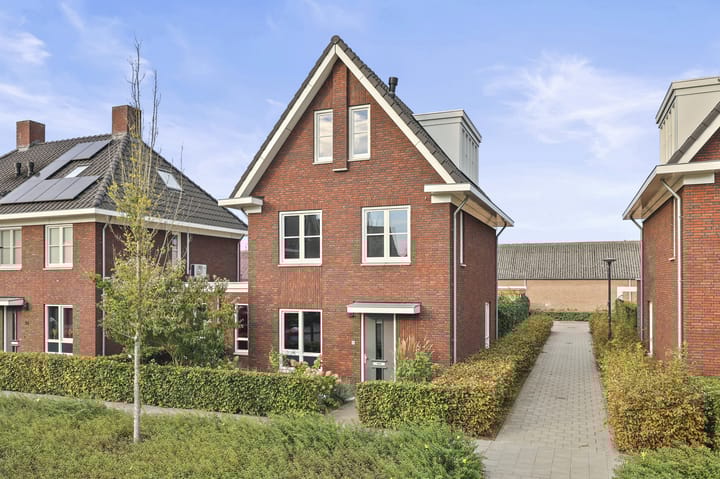 Photo of property Staalmijn 16, Waalwijk