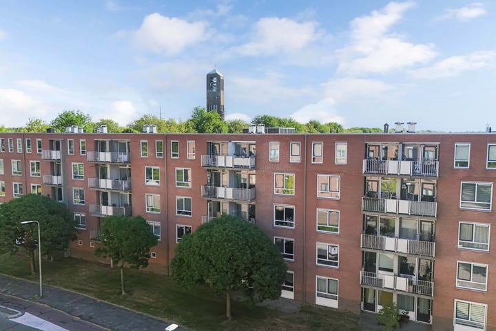 Staalstraat 150 in Emmeloord foto