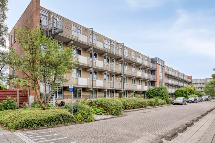 Photo of property Staalstraat 48, Emmeloord