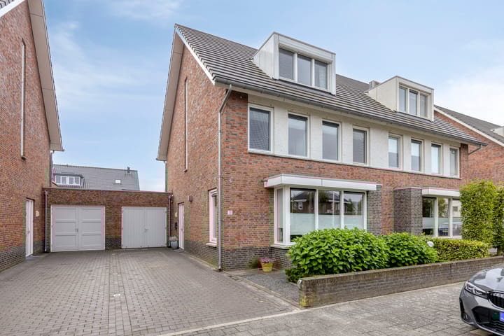 Staccatostraat 13 in Rosmalen