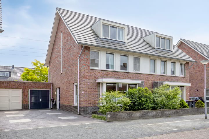 Staccatostraat 33 in Rosmalen